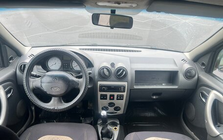 Renault Logan I, 2006 год, 200 000 рублей, 6 фотография