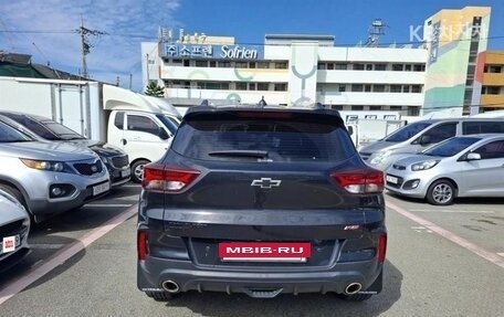 Chevrolet TrailBlazer, 2022 год, 1 650 000 рублей, 2 фотография