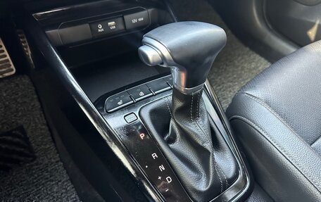 KIA Stonic, 2018 год, 1 107 000 рублей, 15 фотография