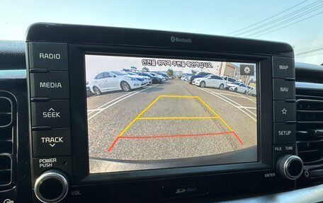 KIA Stonic, 2018 год, 1 107 000 рублей, 13 фотография