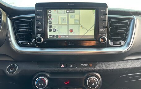 KIA Stonic, 2018 год, 1 107 000 рублей, 12 фотография