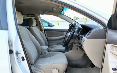 Toyota Corolla, 2004 год, 650 000 рублей, 4 фотография