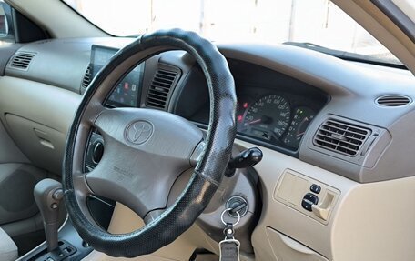 Toyota Corolla, 2004 год, 650 000 рублей, 6 фотография