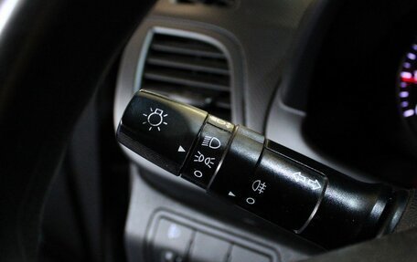 Hyundai Solaris II рестайлинг, 2011 год, 799 000 рублей, 10 фотография