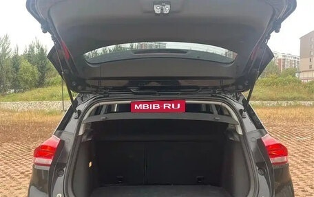 Chevrolet Tracker, 2021 год, 1 150 125 рублей, 14 фотография