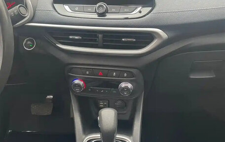 Chevrolet Tracker, 2021 год, 1 150 125 рублей, 10 фотография