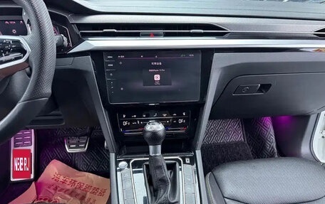 Volkswagen Passat CC, 2021 год, 3 478 027 рублей, 15 фотография