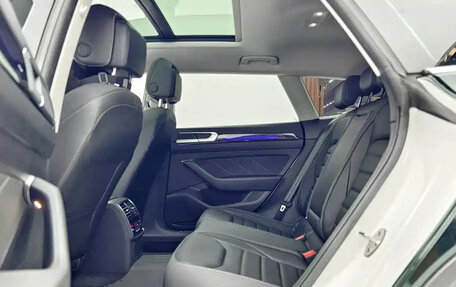 Volkswagen Passat CC, 2022 год, 3 581 027 рублей, 14 фотография