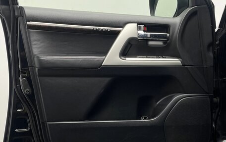 Toyota Land Cruiser 200, 2012 год, 3 390 000 рублей, 19 фотография