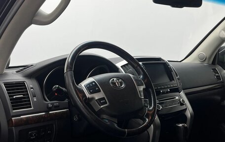 Toyota Land Cruiser 200, 2012 год, 3 390 000 рублей, 21 фотография