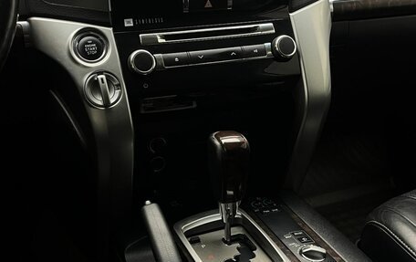 Toyota Land Cruiser 200, 2012 год, 3 390 000 рублей, 24 фотография