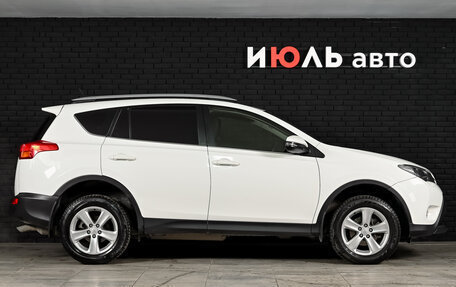 Toyota RAV4, 2014 год, 1 950 000 рублей, 8 фотография