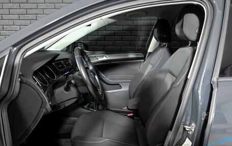 Volkswagen Golf VII, 2019 год, 1 650 000 рублей, 10 фотография