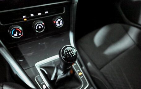 Volkswagen Golf VII, 2019 год, 1 650 000 рублей, 14 фотография