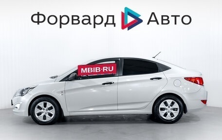 Hyundai Solaris II рестайлинг, 2015 год, 999 900 рублей, 4 фотография