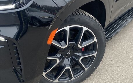 Chevrolet Tahoe IV, 2022 год, 10 300 000 рублей, 3 фотография