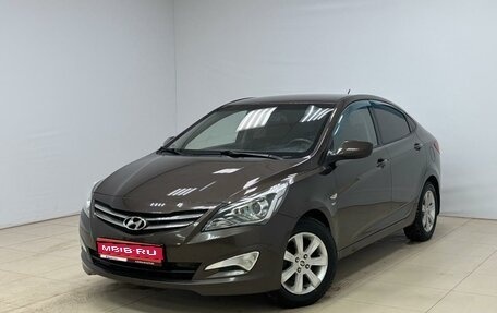 Hyundai Solaris II рестайлинг, 2015 год, 960 000 рублей, 1 фотография