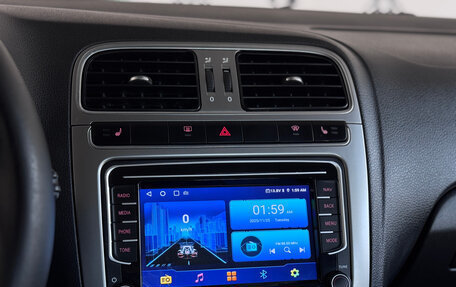 Volkswagen Polo VI (EU Market), 2013 год, 699 000 рублей, 18 фотография