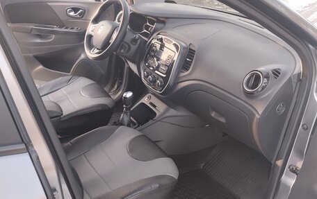 Renault Kaptur I рестайлинг, 2019 год, 1 625 000 рублей, 12 фотография