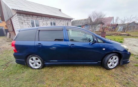 Toyota Wish II, 2003 год, 750 000 рублей, 3 фотография