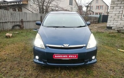 Toyota Wish II, 2003 год, 750 000 рублей, 1 фотография