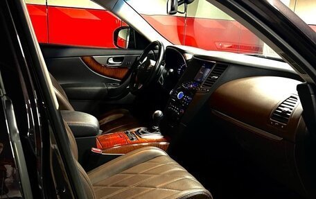 Infiniti FX II, 2012 год, 2 400 000 рублей, 13 фотография