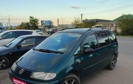 Volkswagen Sharan I рестайлинг, 1997 год, 450 000 рублей, 1 фотография