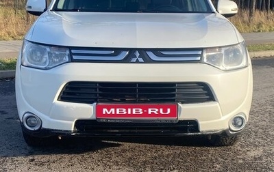 Mitsubishi Outlander III рестайлинг 3, 2013 год, 1 200 000 рублей, 1 фотография