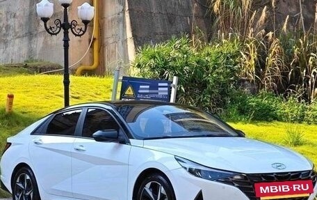 Hyundai Elantra, 2023 год, 1 600 006 рублей, 2 фотография