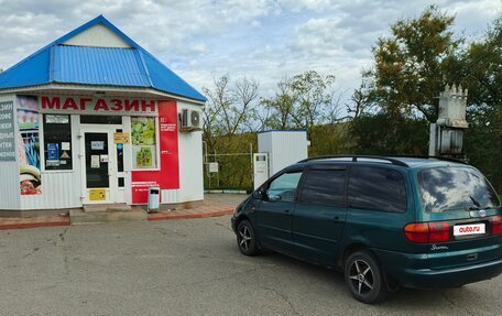 Volkswagen Sharan I рестайлинг, 1997 год, 450 000 рублей, 3 фотография