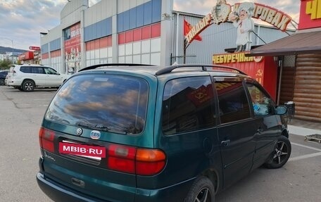 Volkswagen Sharan I рестайлинг, 1997 год, 450 000 рублей, 2 фотография