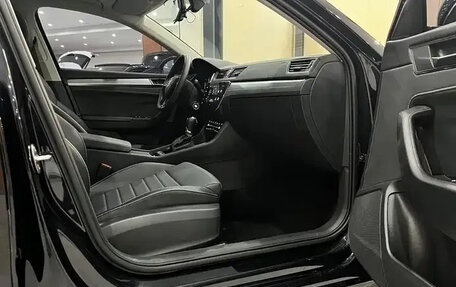 Skoda Superb III рестайлинг, 2024 год, 2 800 000 рублей, 22 фотография