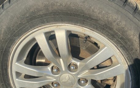 Mitsubishi Outlander III рестайлинг 3, 2013 год, 1 200 000 рублей, 15 фотография