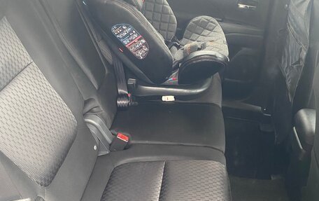 Mitsubishi Outlander III рестайлинг 3, 2013 год, 1 200 000 рублей, 11 фотография