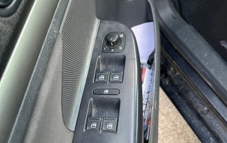 Volkswagen Golf V, 2009 год, 560 000 рублей, 12 фотография