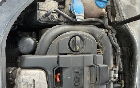 Volkswagen Golf V, 2009 год, 560 000 рублей, 13 фотография