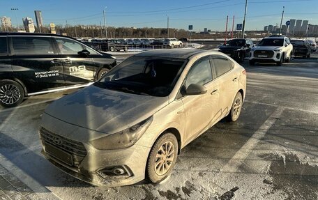 Hyundai Solaris II рестайлинг, 2018 год, 1 099 000 рублей, 2 фотография