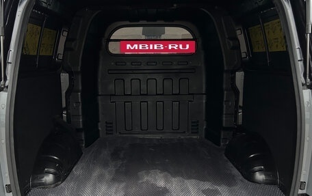 Hyundai Grand Starex Grand Starex I рестайлинг 2, 2017 год, 3 200 000 рублей, 20 фотография