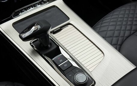 CheryExeed TXL, 2022 год, 2 550 000 рублей, 17 фотография
