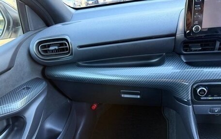 Toyota Yaris, 2020 год, 1 530 007 рублей, 23 фотография