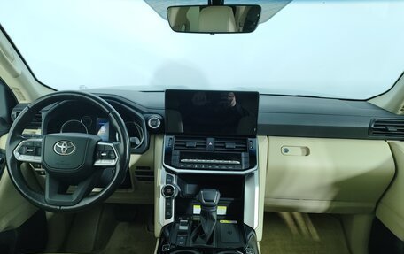 Toyota Land Cruiser, 2022 год, 8 750 000 рублей, 9 фотография