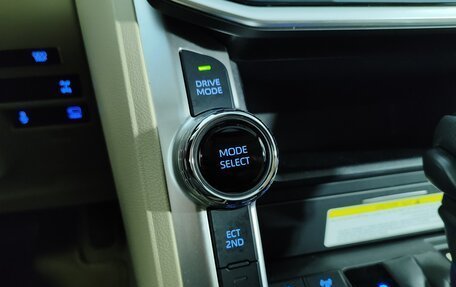 Toyota Land Cruiser, 2022 год, 8 750 000 рублей, 22 фотография