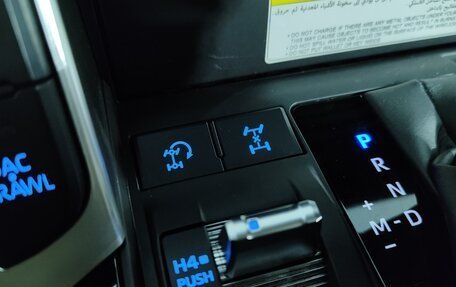 Toyota Land Cruiser, 2022 год, 8 750 000 рублей, 28 фотография