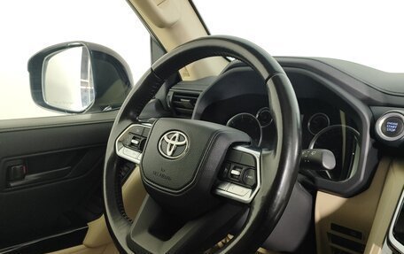 Toyota Land Cruiser, 2022 год, 8 750 000 рублей, 33 фотография