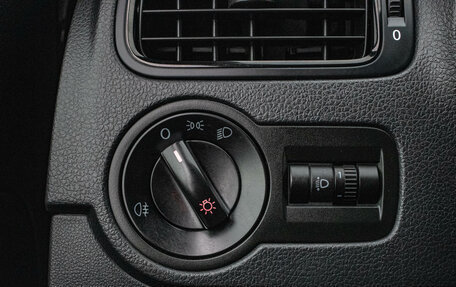 Volkswagen Polo VI (EU Market), 2014 год, 799 000 рублей, 15 фотография