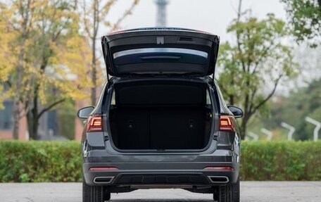 Volkswagen Tharu, 2022 год, 1 784 900 рублей, 8 фотография