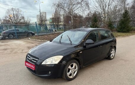 KIA cee'd I рестайлинг, 2009 год, 380 000 рублей, 1 фотография