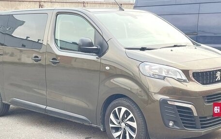 Peugeot Traveller I, 2020 год, 2 900 000 рублей, 1 фотография