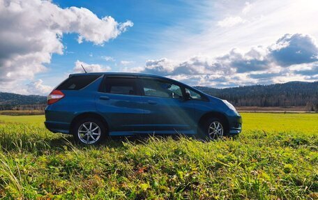 Honda Fit Shuttle I рестайлинг, 2012 год, 1 150 000 рублей, 25 фотография