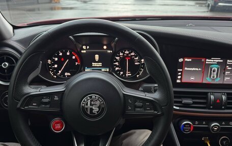 Alfa Romeo Giulia II, 2020 год, 2 300 000 рублей, 22 фотография